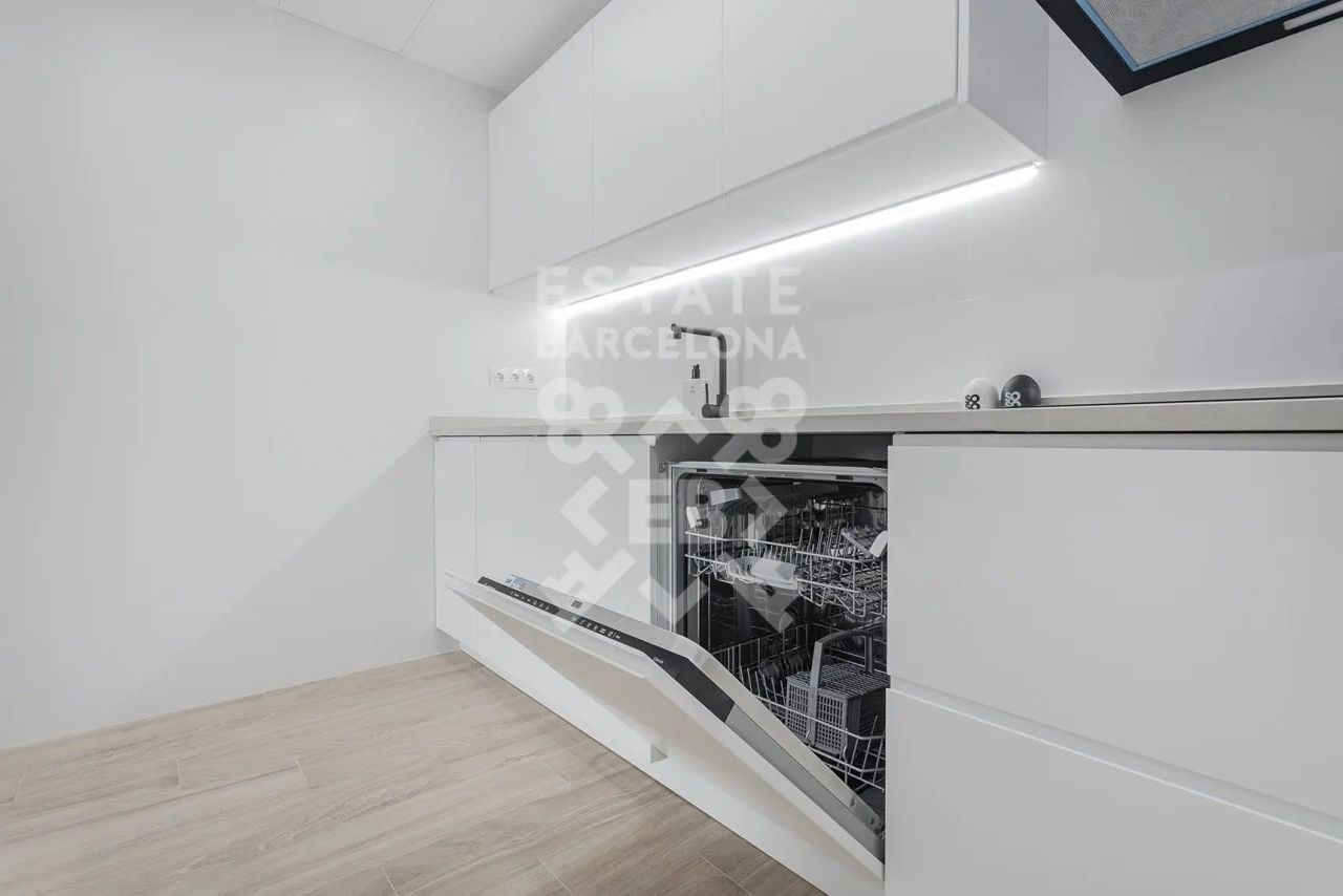 Piso en Barcelona, España, 153 m² - imagen 11