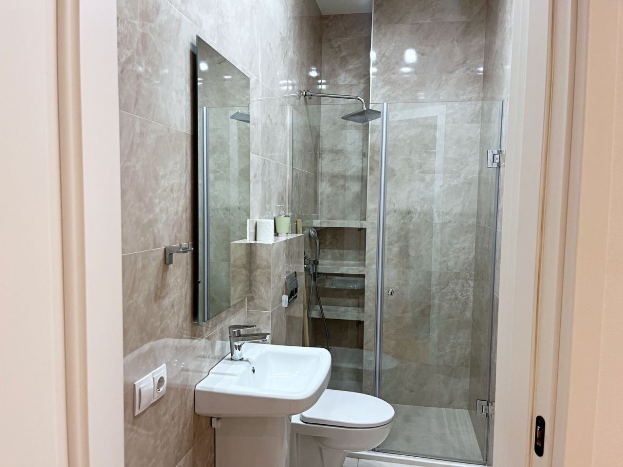 Flat in Tbilisi, Georgia, 78 m² - picture 6