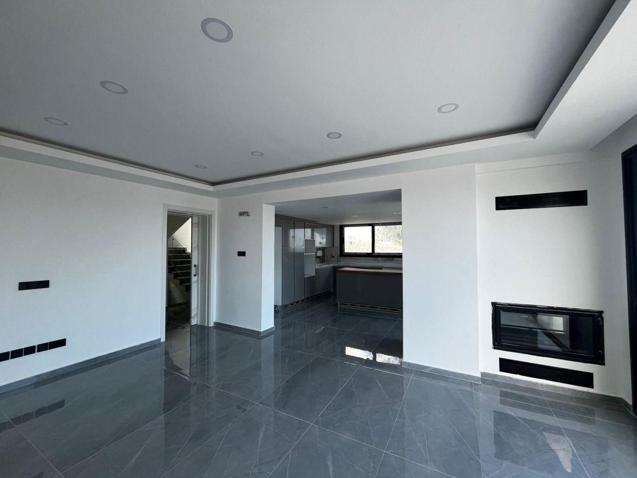 Villa à Çatalköy, Chypre, 350 m² - image 16