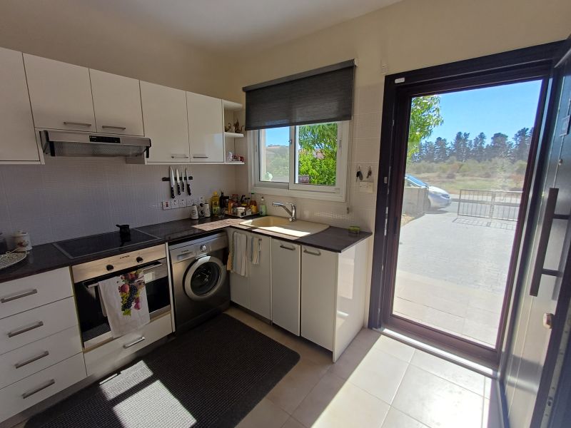 Casa adosada en Pafos, Chipre, 92 m² - imagen 6