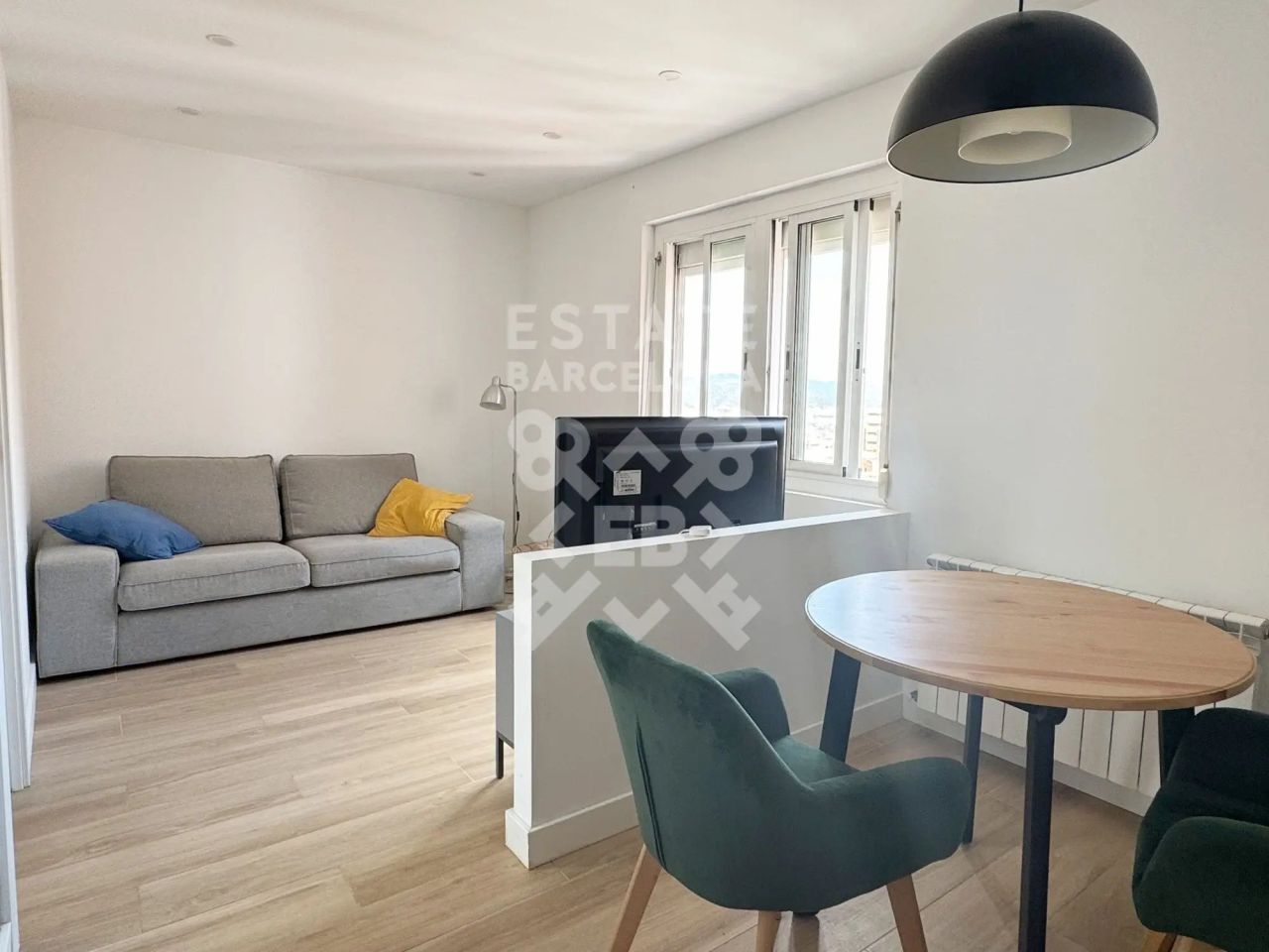 Piso en Barcelona, España, 49 m² - imagen 1