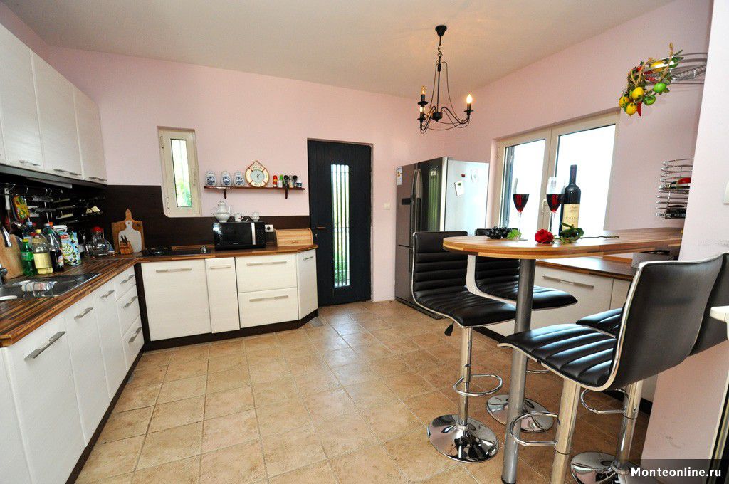 Casa a Herceg-Novi, Montenegro, 308 m² - foto 12