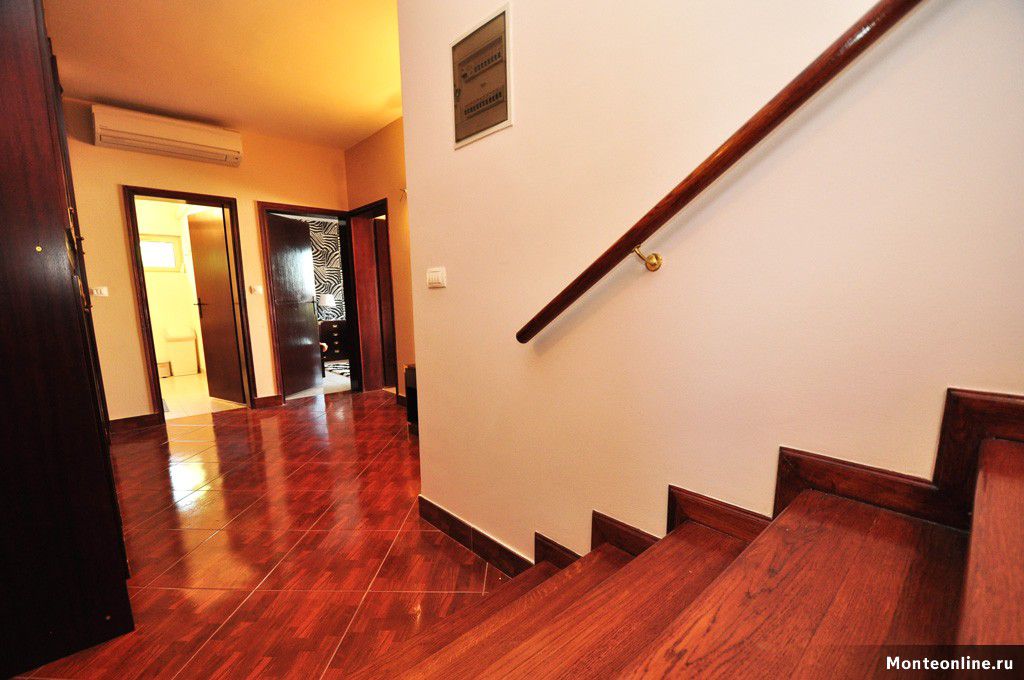 Casa a Herceg-Novi, Montenegro, 308 m² - foto 10