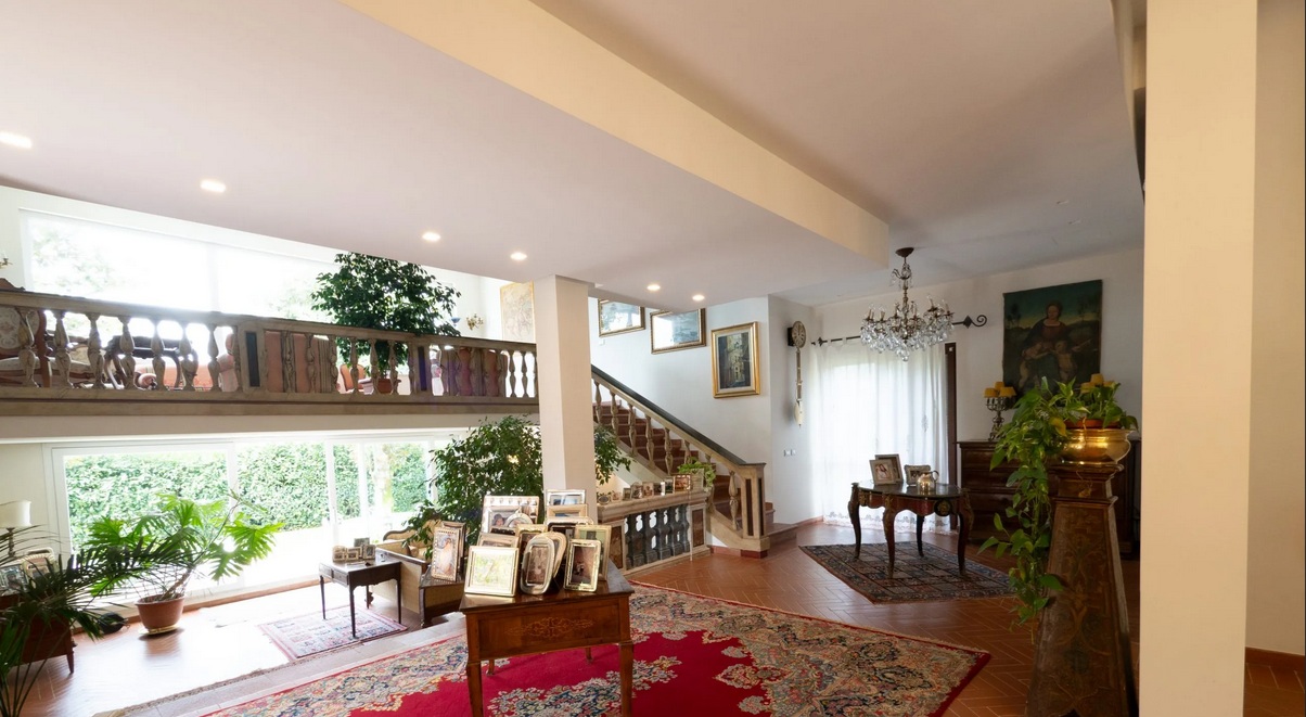 Villa in Olgiata, Italy, 531 m² - picture 3