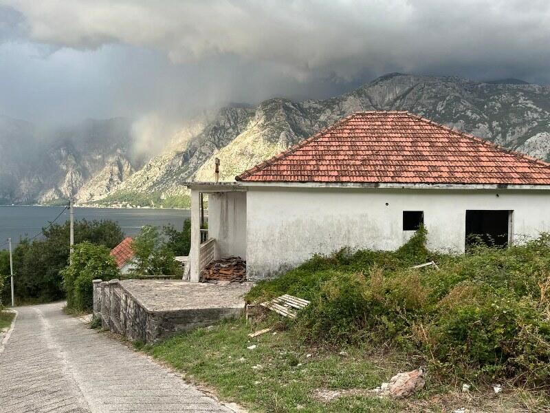 Casa a Perzagno, Montenegro, 164 m² - foto 2
