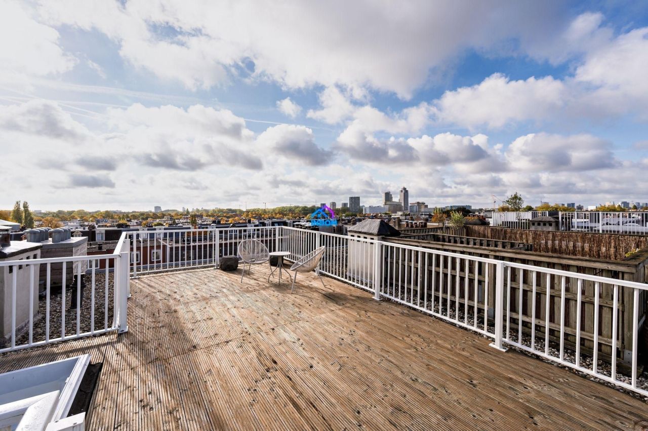 Apartamento en Ámsterdam, Países Bajos, 70 m² - imagen 1