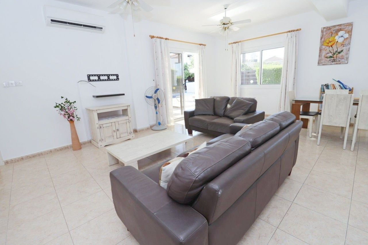 Villa in Paphos, Cyprus, 140 m² - picture 13