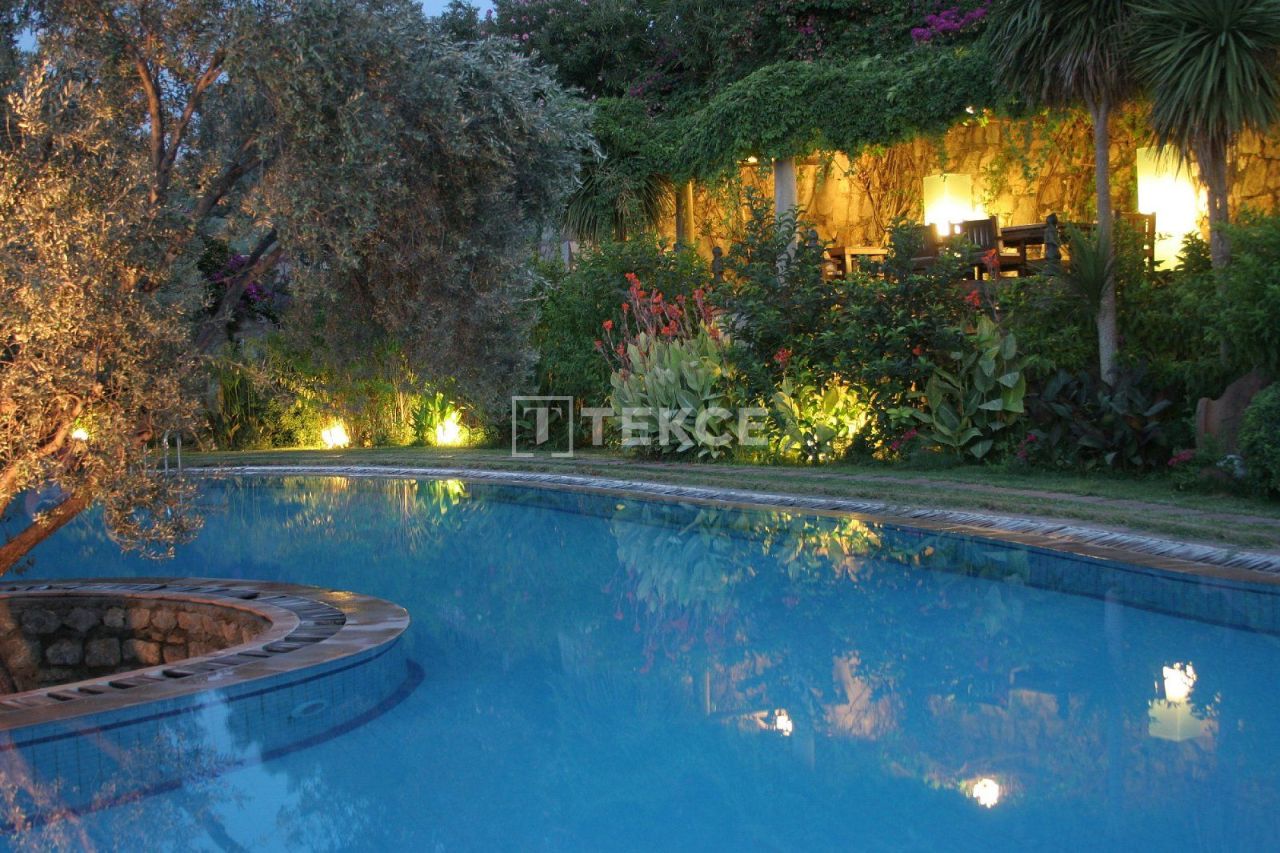 Apartamento en Bodrum, Turquia, 982 m² - imagen 4