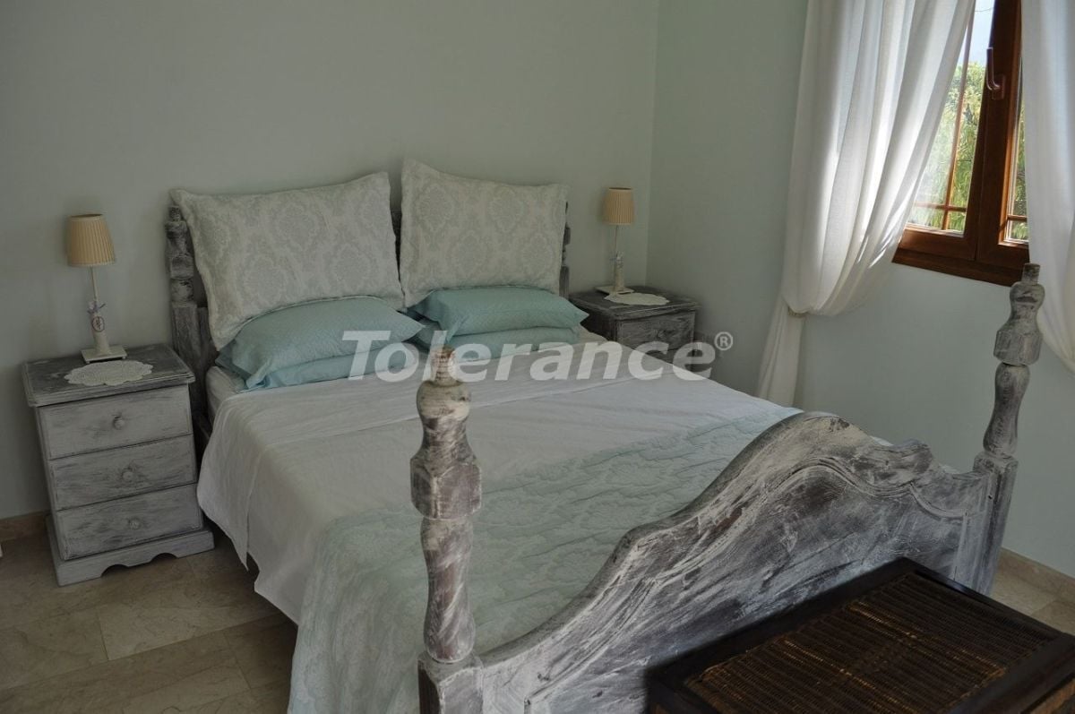 Villa en Alsancak, Chipre, 200 m² - imagen 14