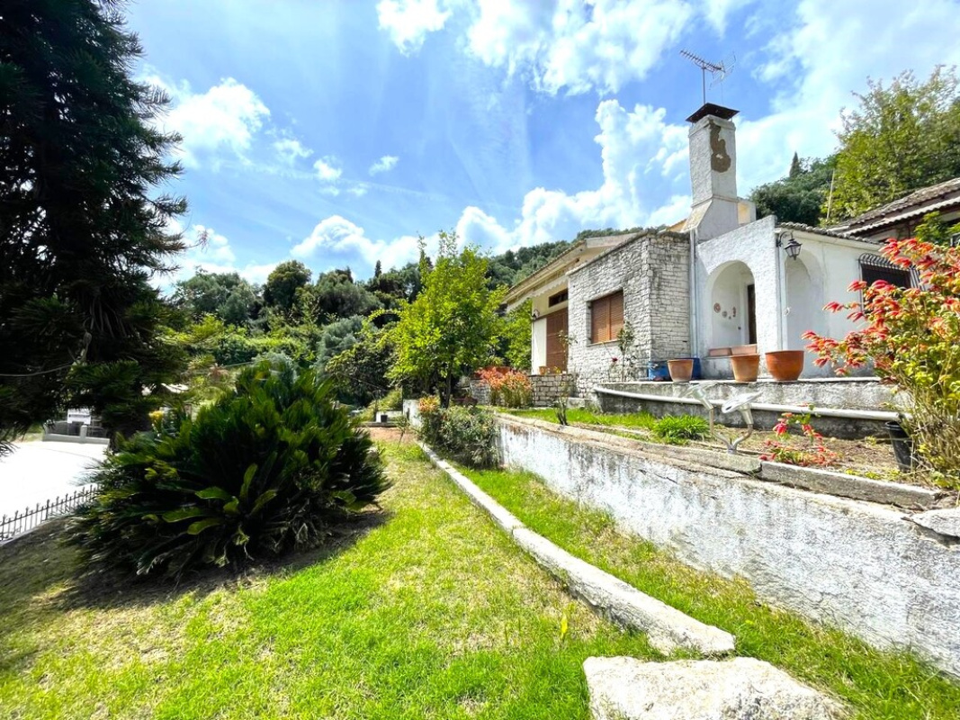 Casa en las Islas Jónicas, Grecia, 318 m² - imagen 1