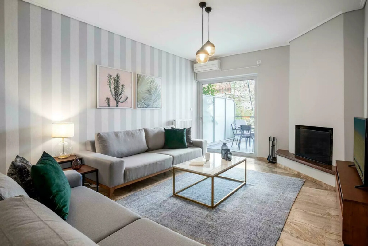 Flat in Athens, Greece, 136 m² - picture 1