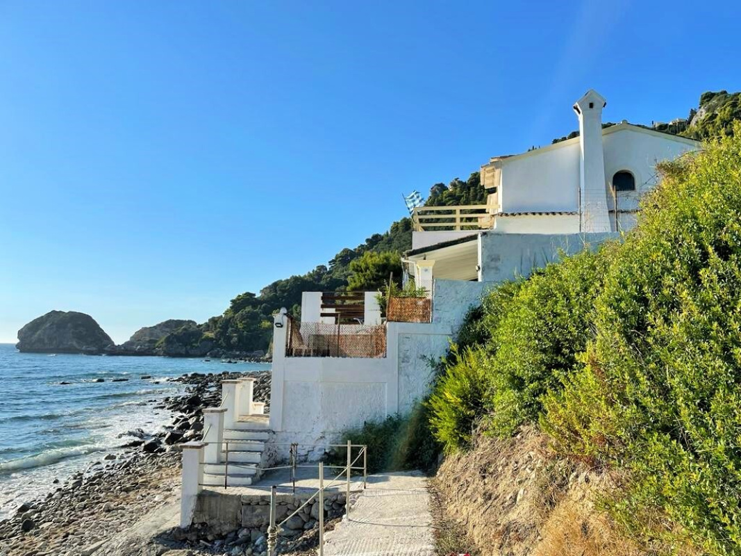 Casa en las Islas Jónicas, Grecia, 137 m² - imagen 1