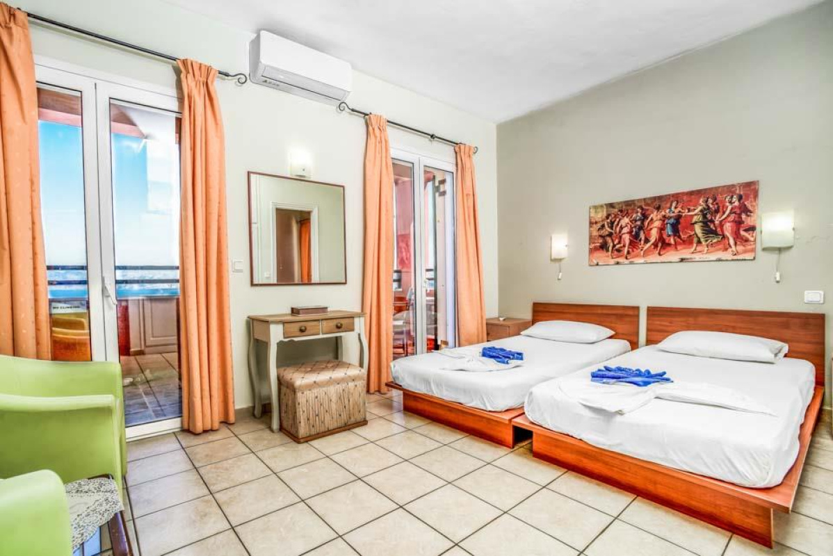 House on Ionian Islands, Greece, 240 m² - picture 12