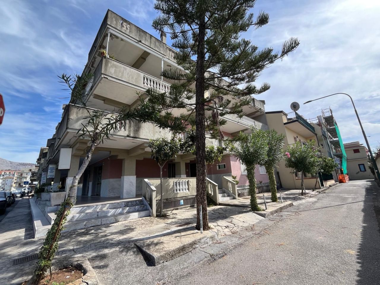 Flat in Scalea, Italy, 180 m² - picture 1