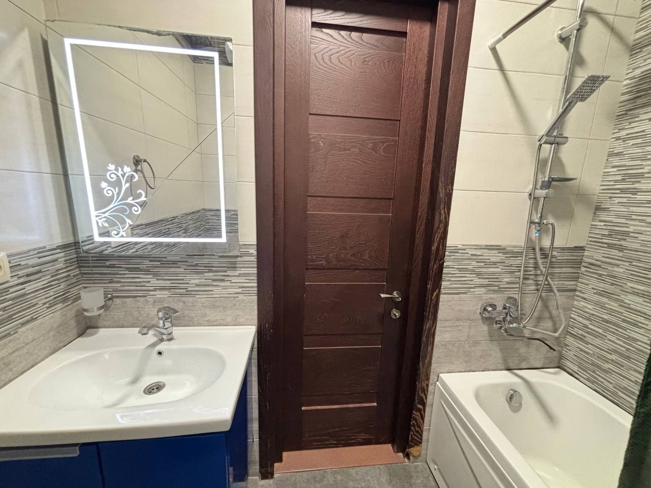 Appartement à Tbilissi, Géorgie, 141 m² - image 12