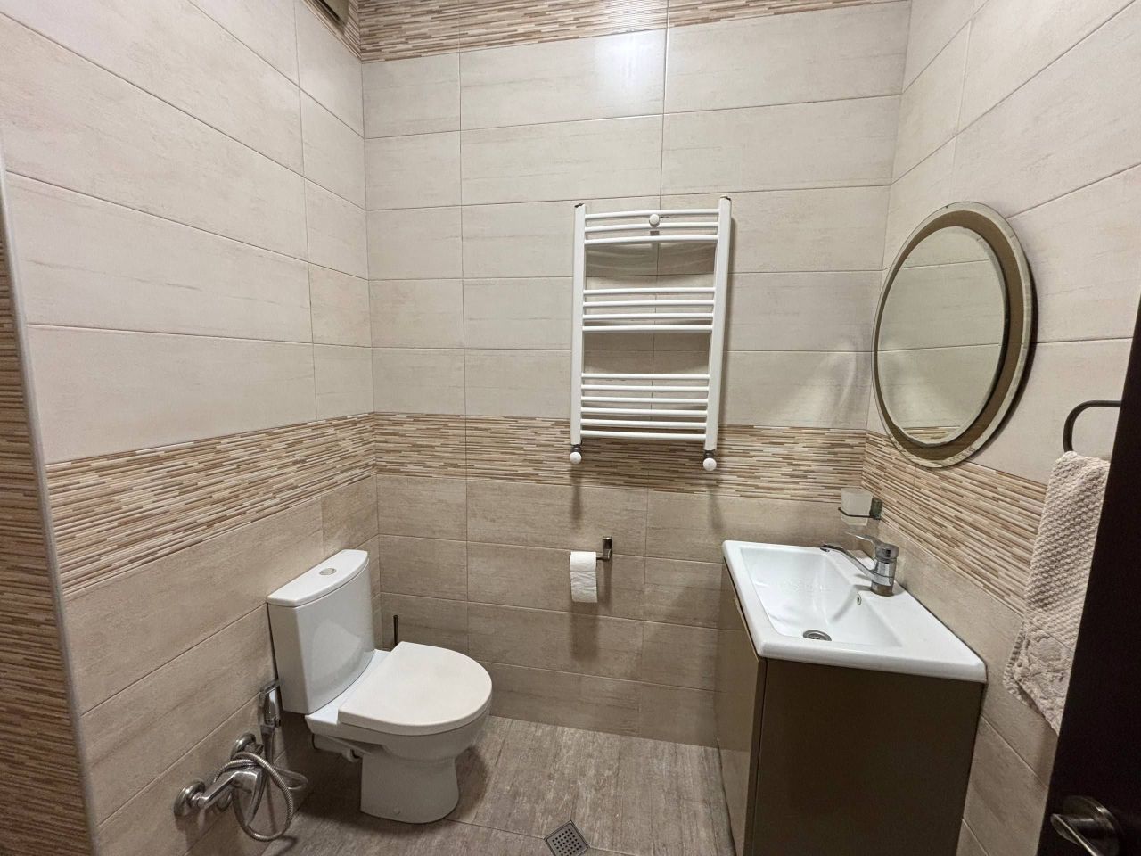 Appartement à Tbilissi, Géorgie, 141 m² - image 11