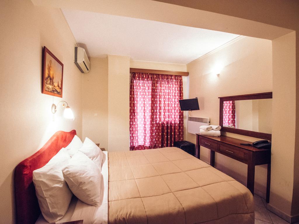 Hotel en Patras, Grecia, 800 m² - imagen 5