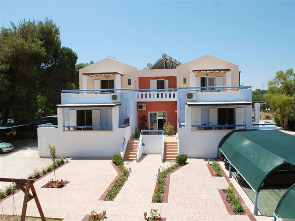 Hotel en Patras, Grecia, 768 m² - imagen 1