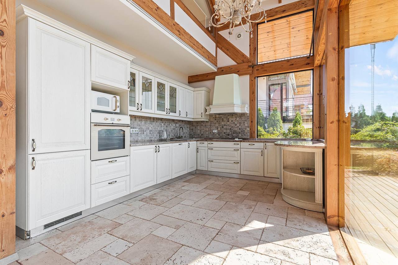 Maison à Tivat, Monténégro, 220 m² - image 8