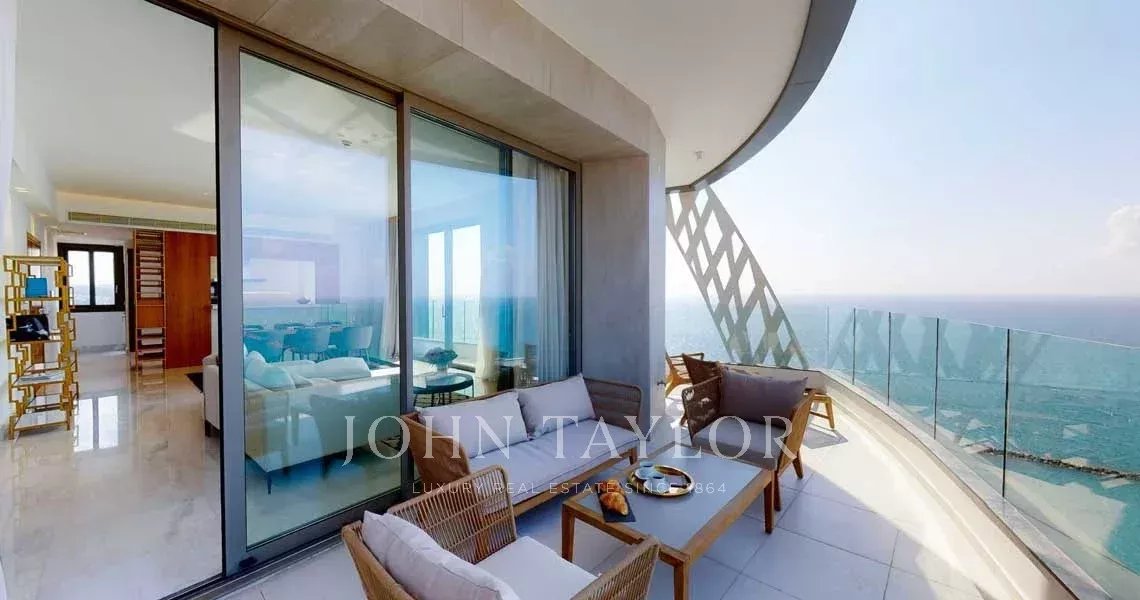 Wohnung in Mouttagiaka, Zypern, 211 m² - Foto 1
