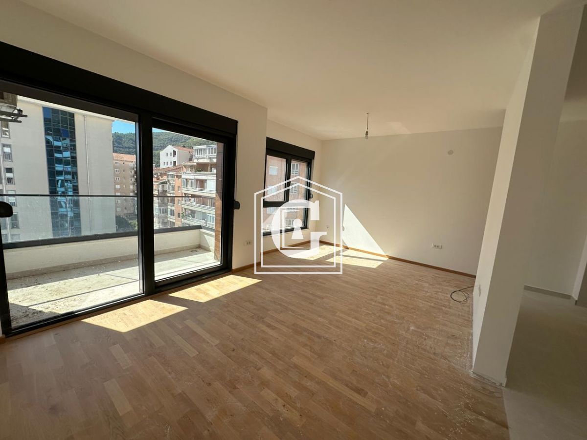 Apartamento en Budva, Montenegro, 66 m² - imagen 3