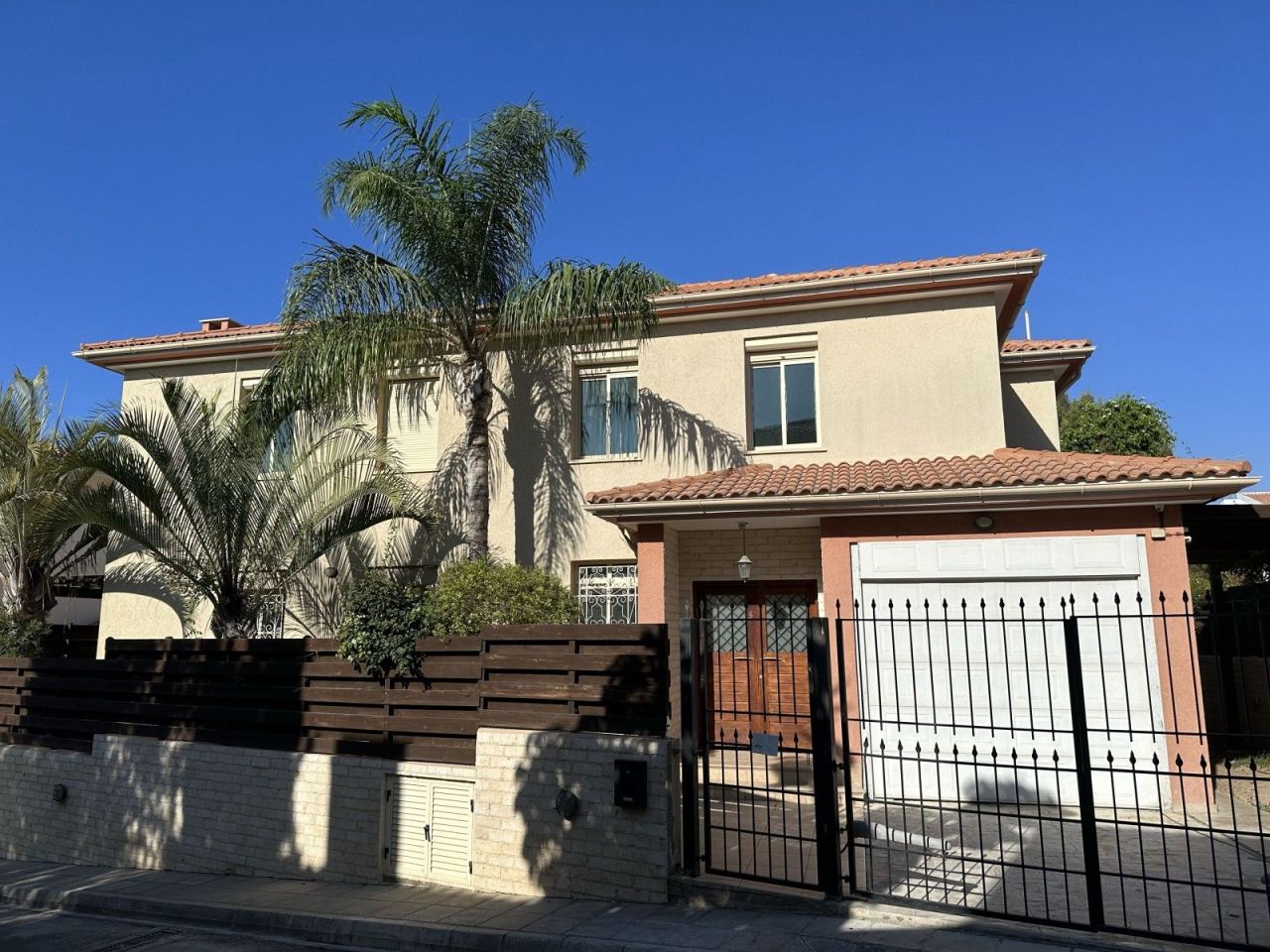 Villa à Limassol, Chypre, 263 m² - image 1