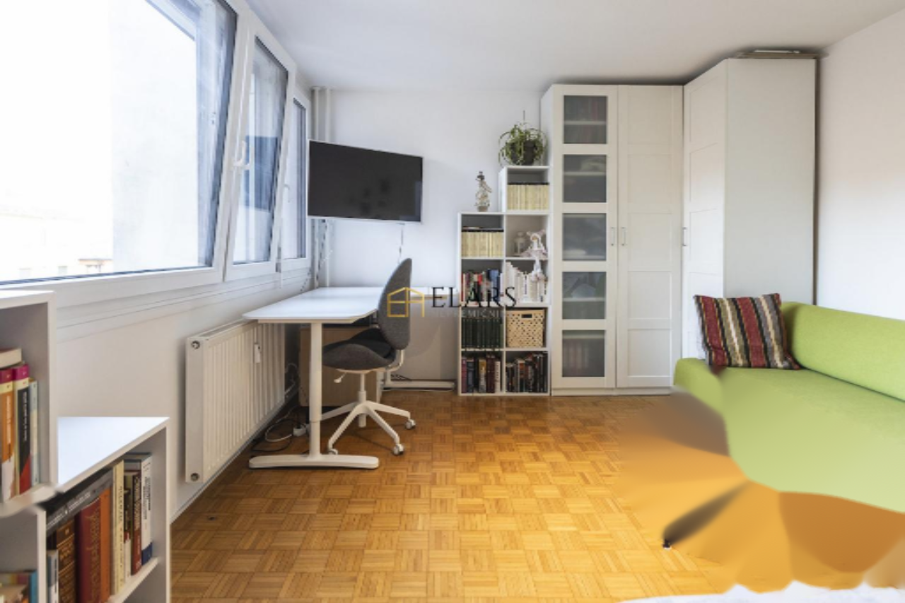 Piso en Liubliana, Eslovenia, 42 m² - imagen 1