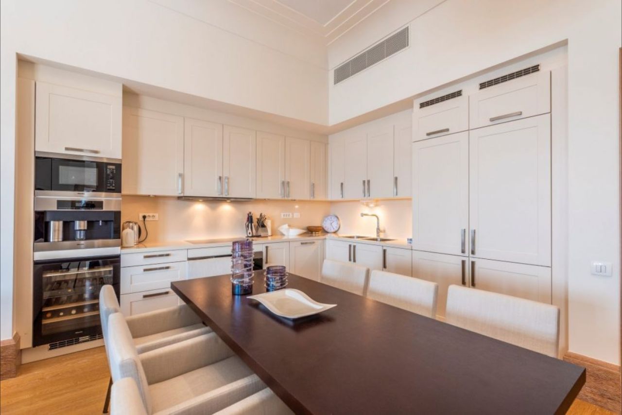 Apartment in Tivat, Montenegro, 258 m² - Foto 3