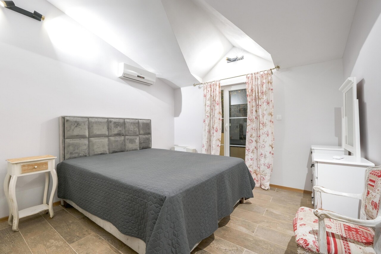 Casa en Tivat, Montenegro, 198 m² - imagen 15