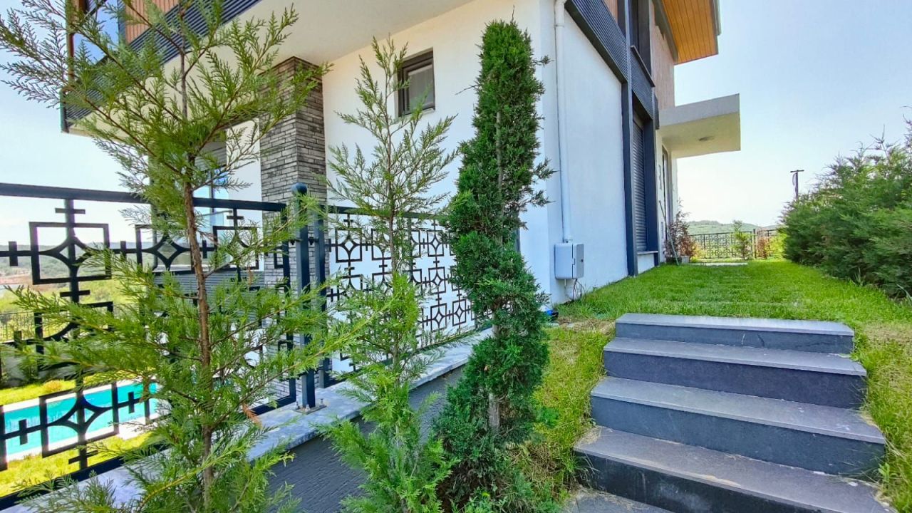 Villa a Şile, Turchia, 180 m² - foto 1