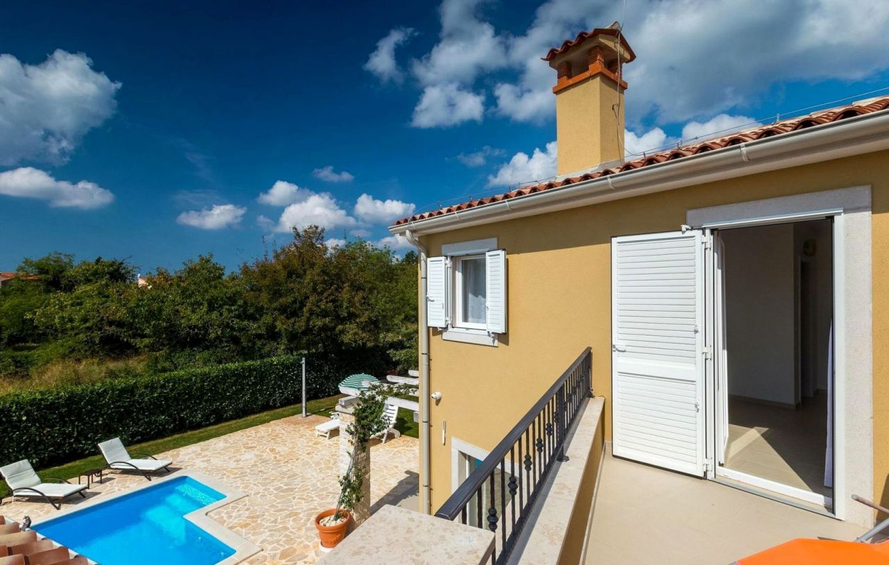 Villa Sveti Lovreč, Croatia, 236 m² - picture 19