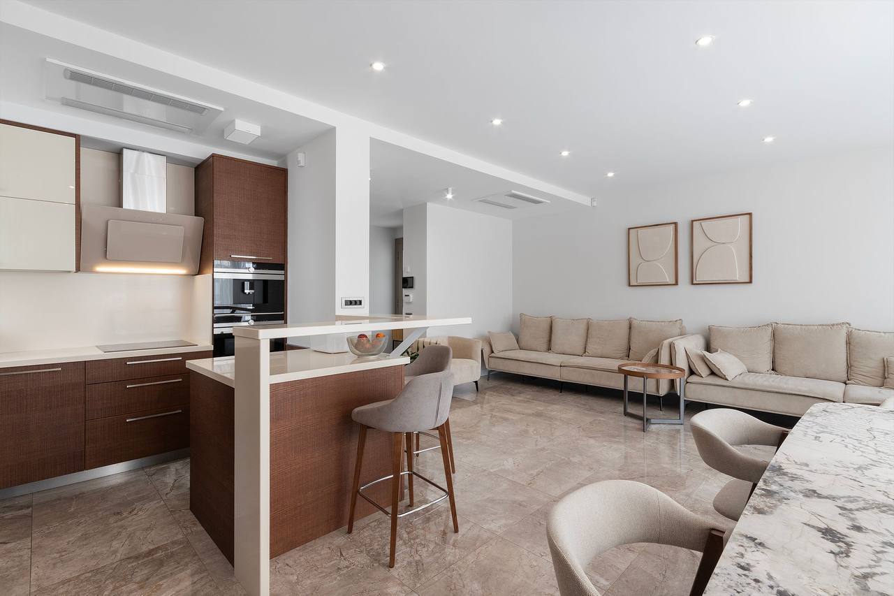 Villa à Becici, Monténégro, 400 m² - image 5