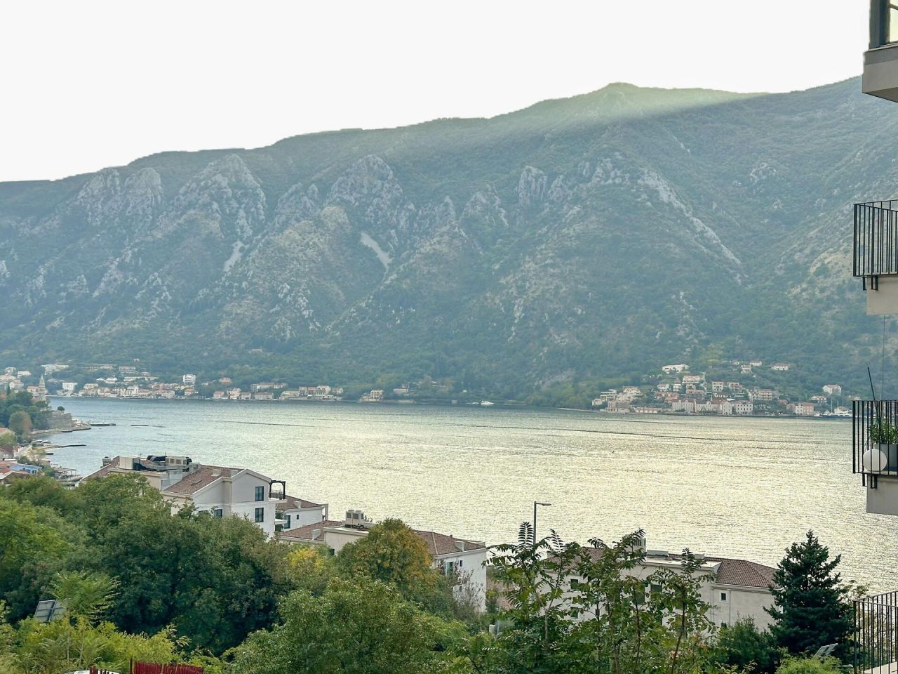 Piso en Dobrota, Montenegro, 39 m² - imagen 1
