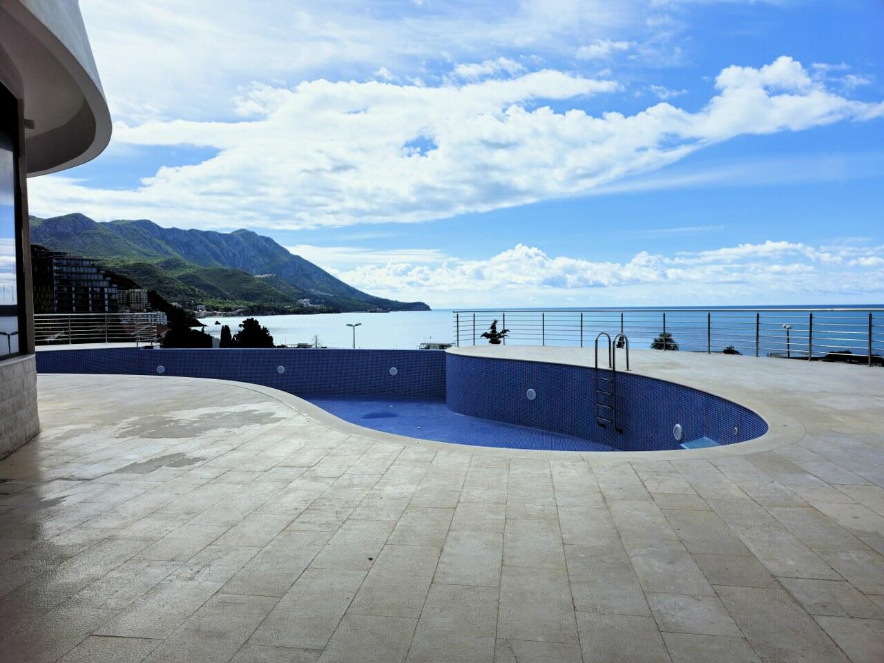 Piso en Becici, Montenegro, 65 m² - imagen 3