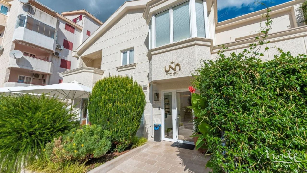 Hotel en Budva, Montenegro, 317 m² - imagen 2