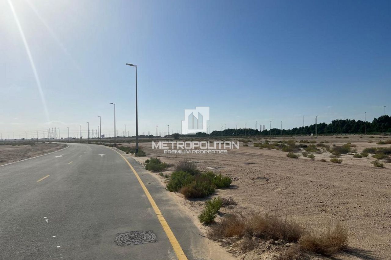 Terrain à Dubaï, EAU, 900 m² - image 11