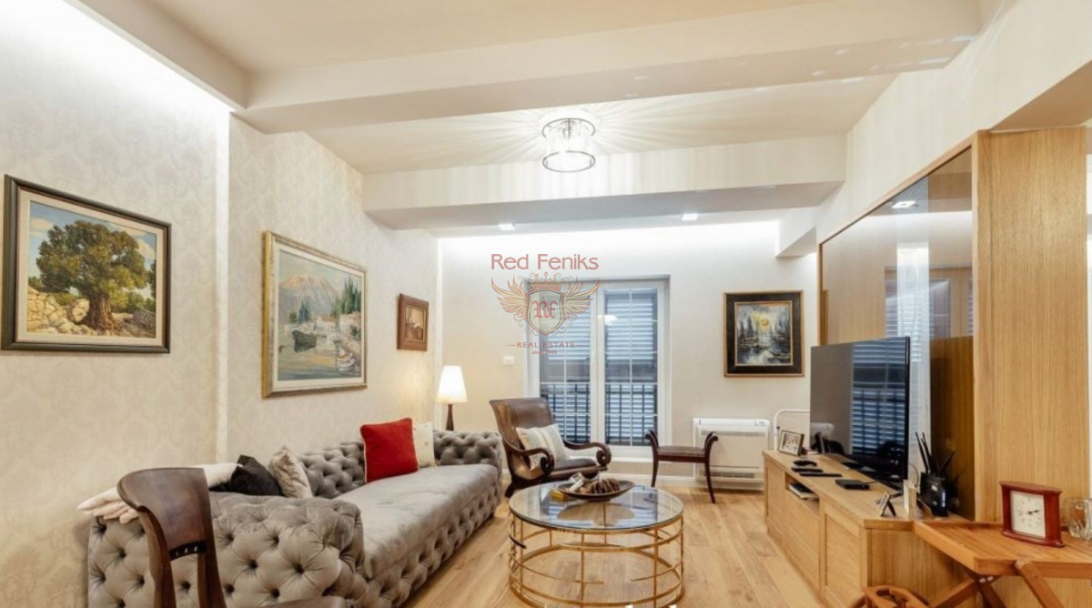 Casa en Tivat, Montenegro, 240 m² - imagen 9