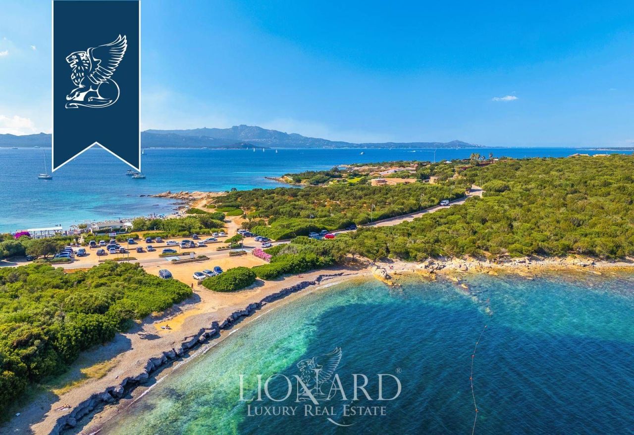 Villa in Olbia, Italy, 800 m² - picture 7