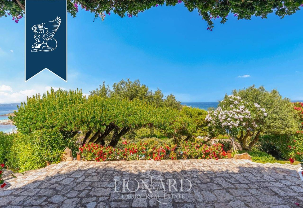 Villa in Olbia, Italy, 800 m² - picture 18