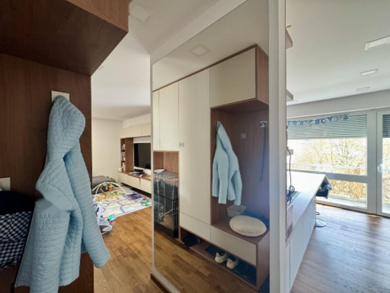 Piso en Liubliana, Eslovenia, 83 m² - imagen 2