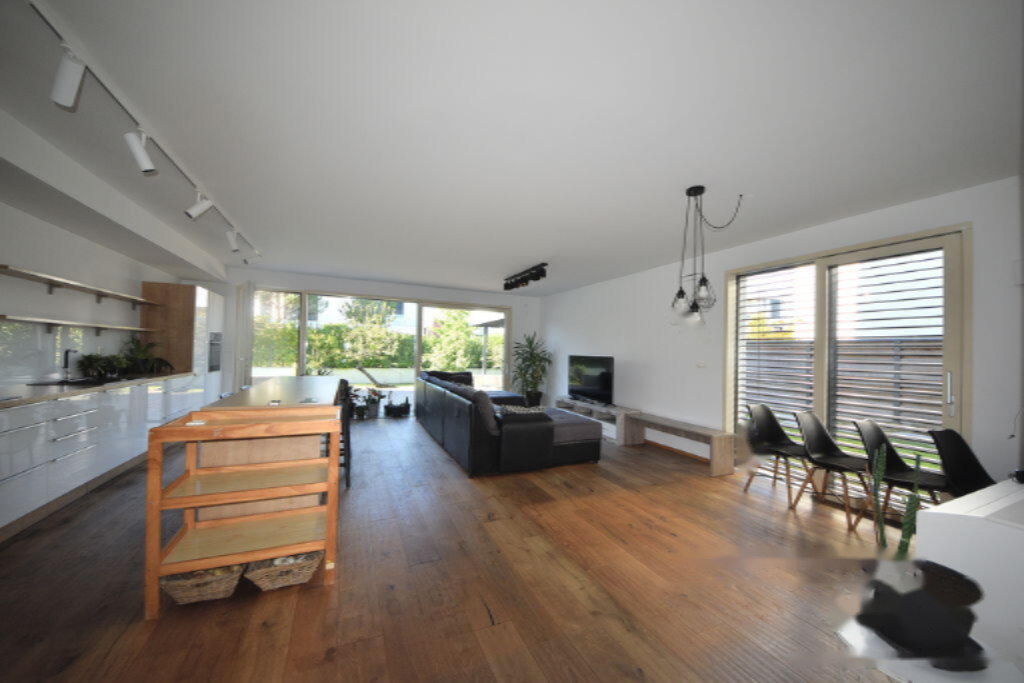 Piso en Liubliana, Eslovenia, 141 m² - imagen 4