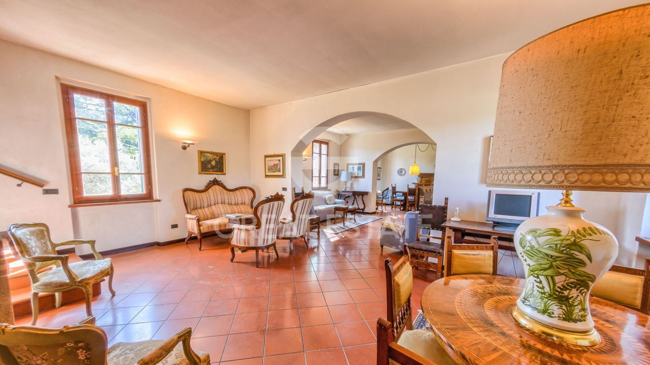 Villa en Spello, Italia, 496.5 m² - imagen 14