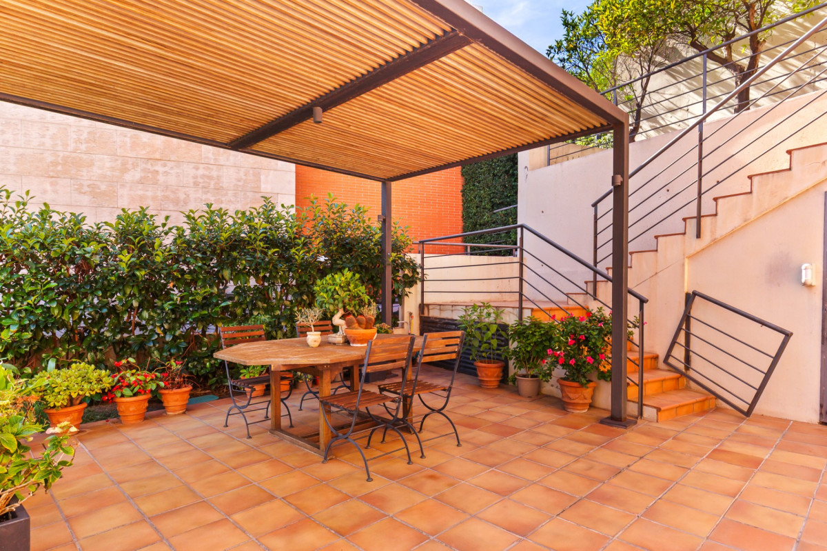 House in Barcelona, Spain, 490 m² - picture 4