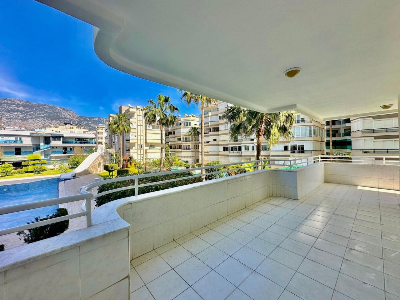 Piso en Alanya, Turquia, 135 m² - imagen 17