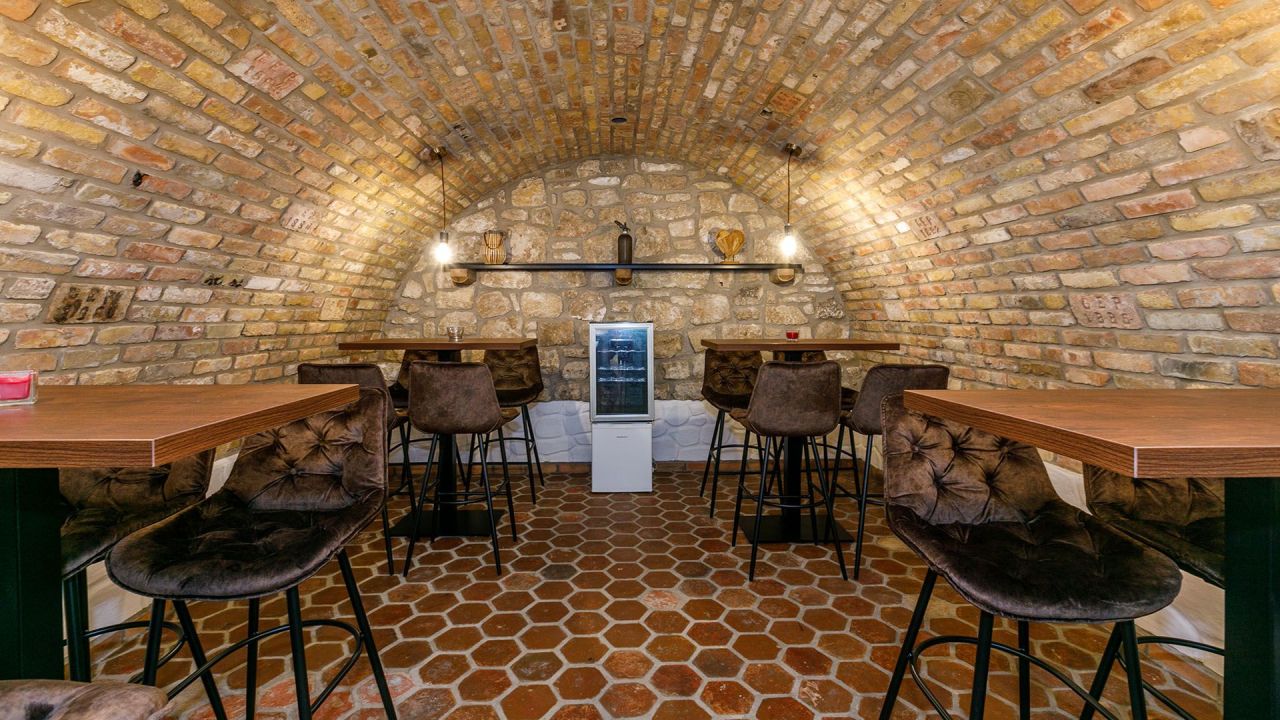 Hotel en Tapolca, Hungría, 240 m² - imagen 16