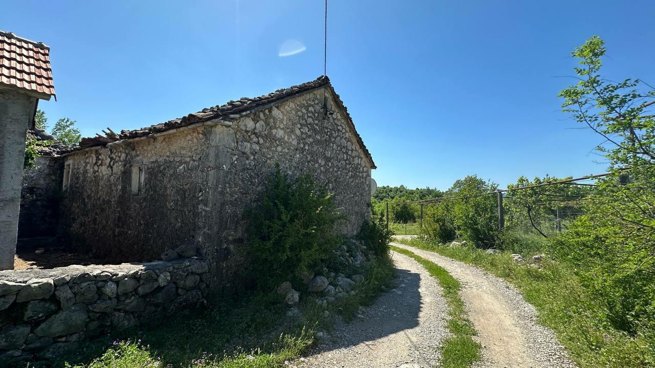 Casa en Danilovgrad, Montenegro, 70 m² - imagen 2