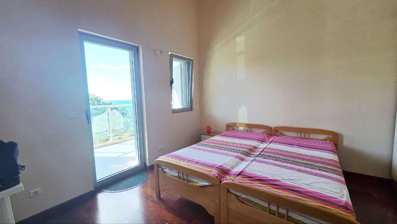 Flat in Petrovac, Montenegro, 120 m² - picture 6