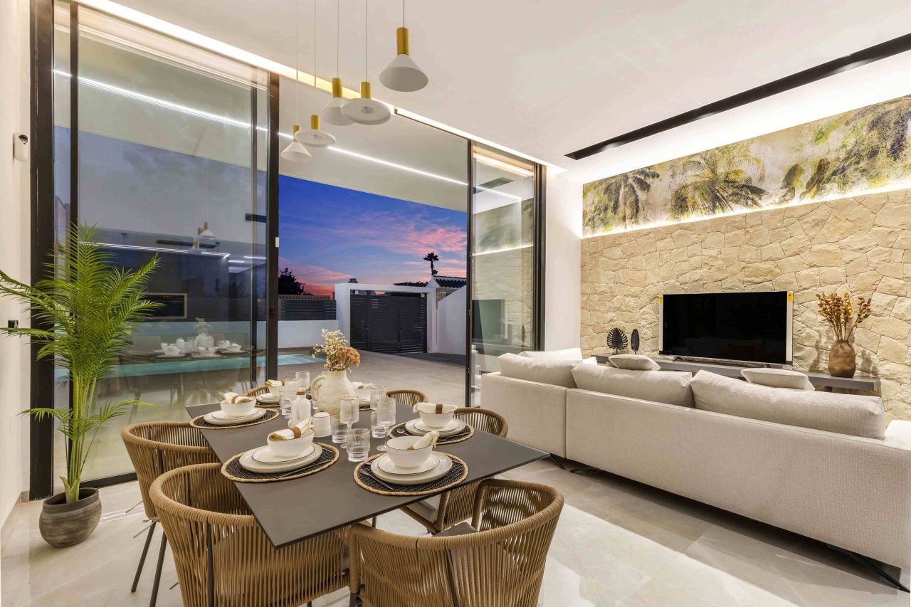 Villa in Torrevieja, Spain, 120 m² - picture 13