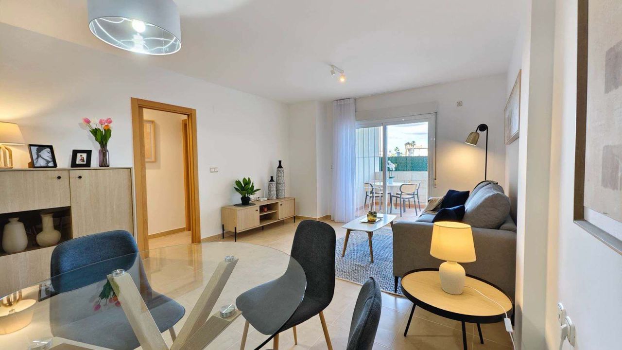 Flat in Cabo Roig, Spain, 54 m² - picture 6