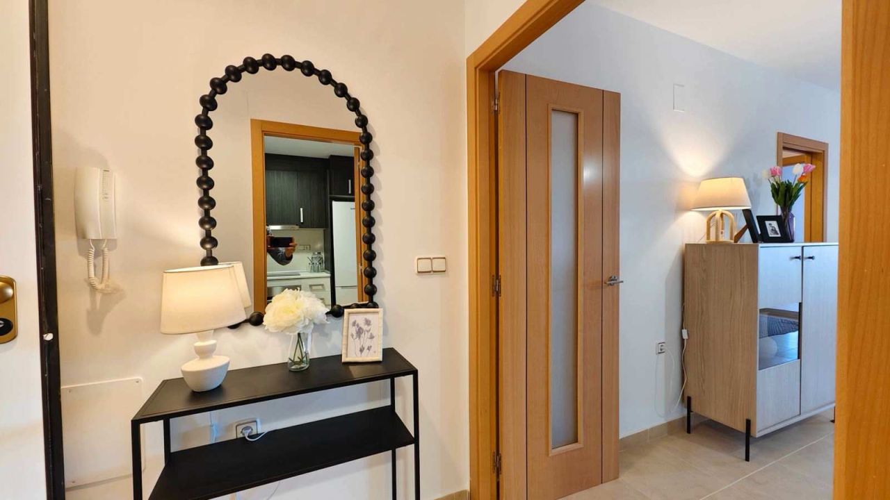 Flat in Cabo Roig, Spain, 54 m² - picture 3